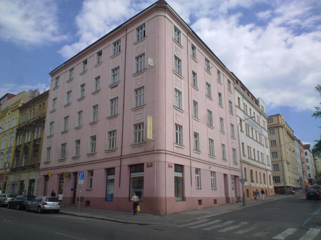 Bona Serva Praha Eksteriør bilde
